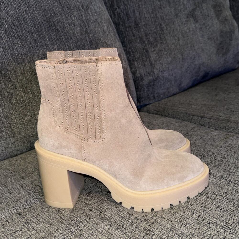 Dolce Vita Caster Ankle Boot Women's 8.5 Dune Suede Lug Sole Booties NEW